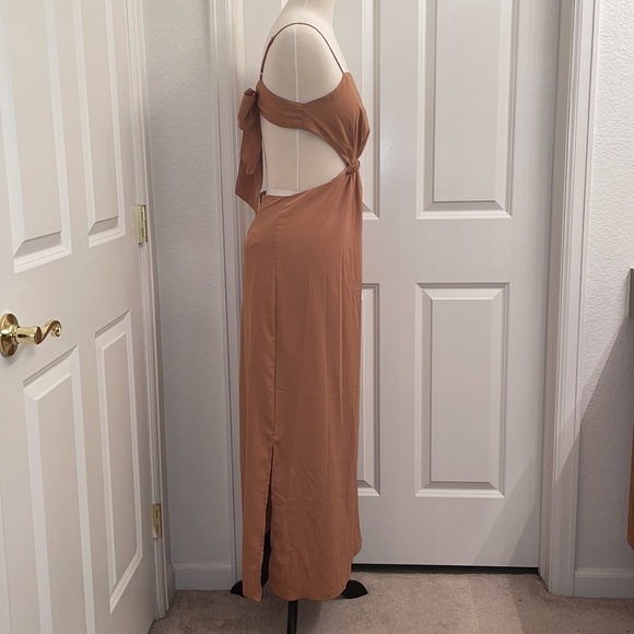 HYFVE nude cutout long dress with double slits in women’s size small - Picture 4 of 16